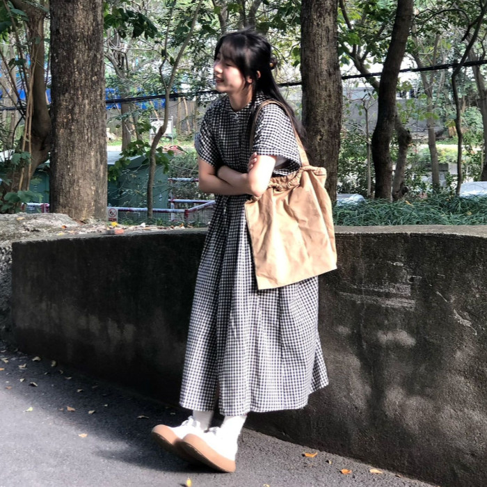 IELGY สไตล์ญี่ปุ่นแขนสั้นลายสก๊อตชุดผู้หญิงหลวมกลางความยาวแฟชั่นเสื้อชุด - รูปที่ 3