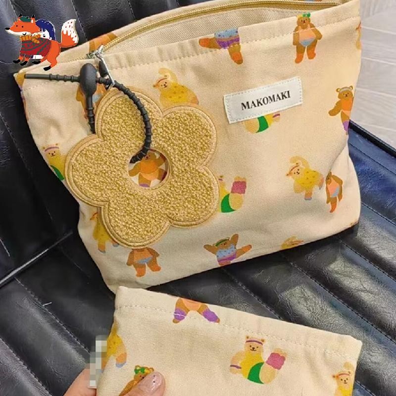 น่ารักหมีผ้าใบกระเป๋าเครื่องสําอางสําหรับผู้หญิงที่เรียบง่ายแบบพกพาความจุขนาดใหญ่ถุงเก็บดูแลผิว เจพี