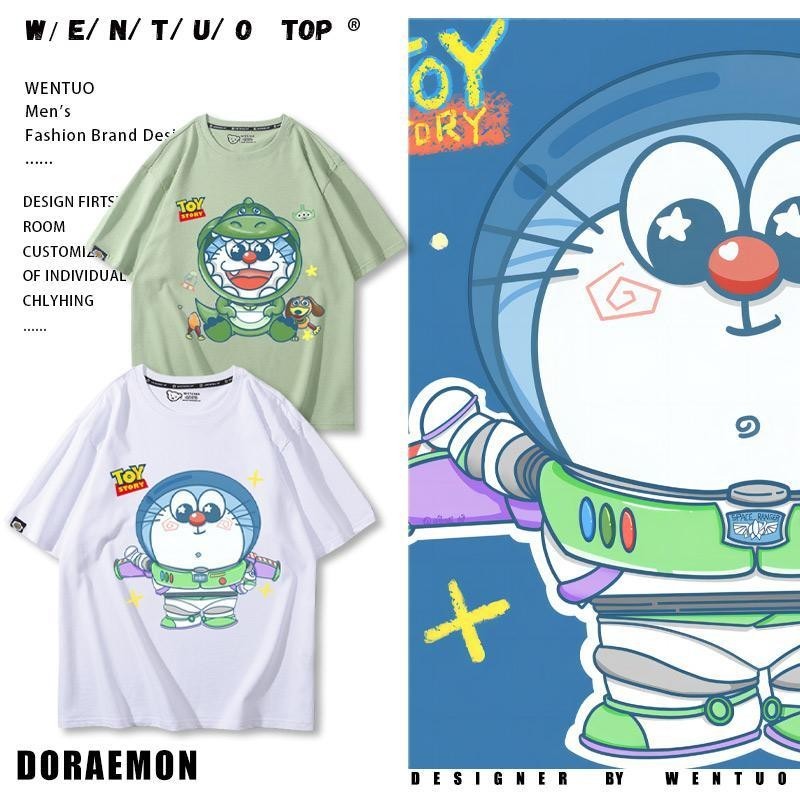 เสื้อยืดผ้าฝ้ายแท้ แขนสั้น พิมพ์ลาย Doraemon Joint Toy Story Buzz Lightyear แฟชั่นฤดูร้อน สําหรับผู้ชาย และผู้หญิง