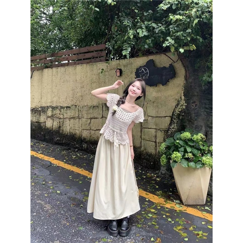 สลิงเข้ารูปการออกแบบชั้นความรู้สึกเสื้อกลวงเอวสูงกระโปรงผ้าม่านผู้หญิงฤดูร้อนที่เรียบง่ายทุกการแข่งขันใหม่ชุดสูทสามชิ้น