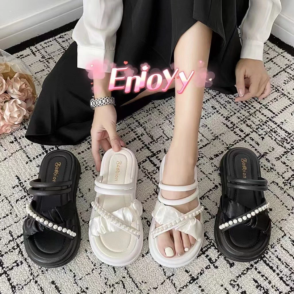 🍓EnJoy🍓 พร้อมส่ง (LT-2888) รองเท้าแตะสวม สายคาดไขว้ ดีเทลมุกสไตล์สาวหวาน