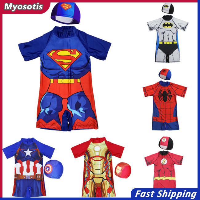 Myosotis 2pcs Superhero ชุดว ่ ายน ้ ําเด ็ กชายการ ์ ตูน Batman Iron Man ชิ ้ นเดียวชุดว ่ ายน ้ ําเด ็ กหมวกชุดสองชิ ้ น