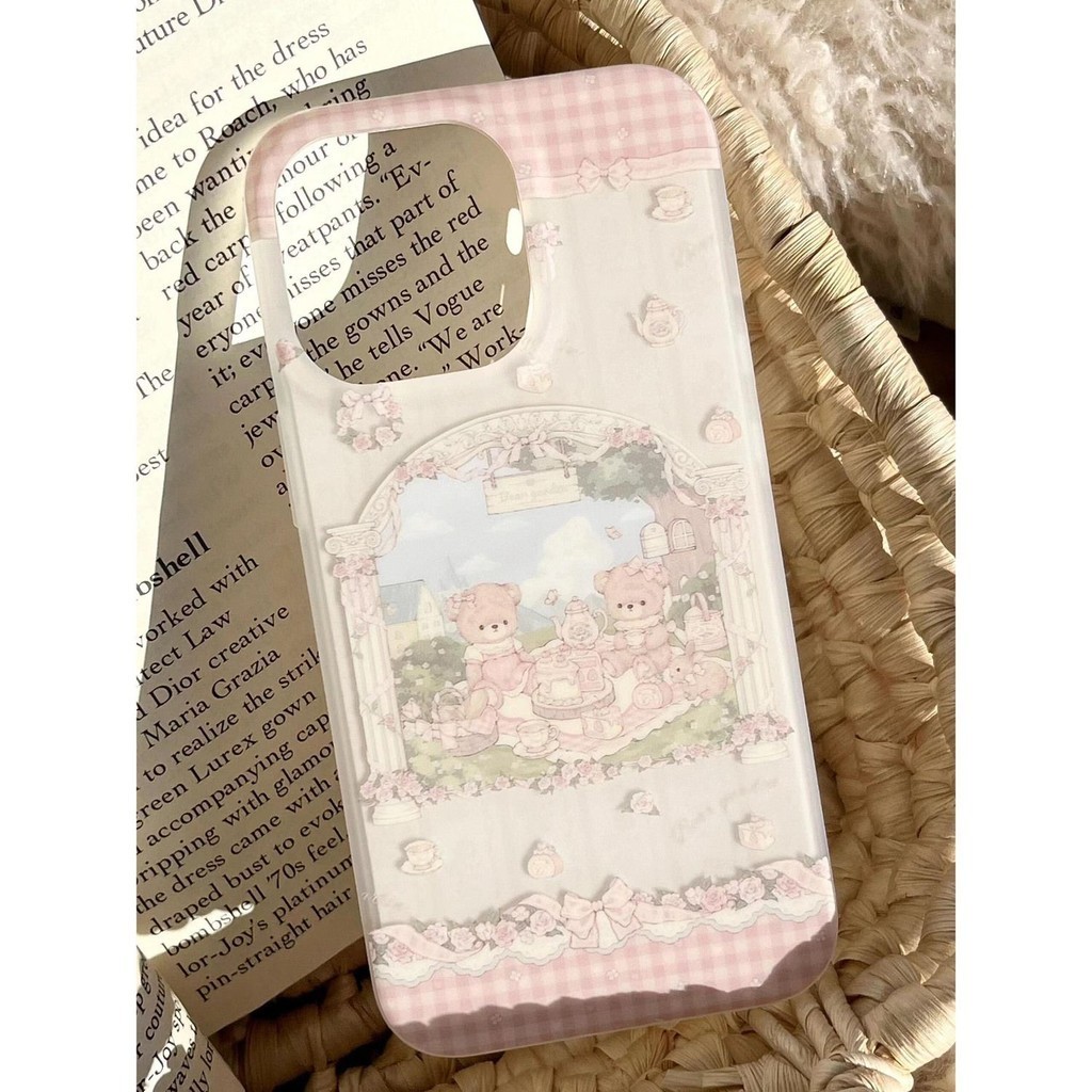 เคสโทรศัพท์ซิลิโคนอ่อนนุ่มใสฝ้าเหมาะสําหรับ iPhone x/xs/xr/xsmax/7/8plus/11Promax/12/13/14Promax/15 Garden Bear Pattern Shock-resistant รวมทุกอย่างเคส