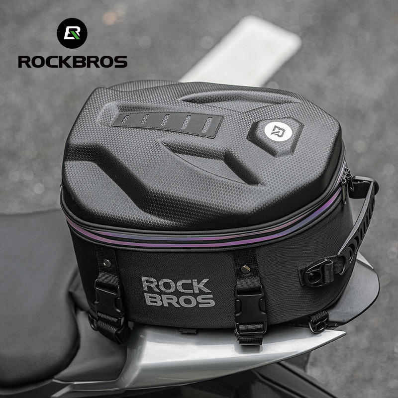 ROCKBROS กระเป๋าท้ายมอเตอร์ไซค์แบบเปลือกแข็ง 12.5L โลโก้สะท้อนแสง กันกระแทก จุของได้ดี ติดเบาะหลังได้ สำหรับไรเดอร์
