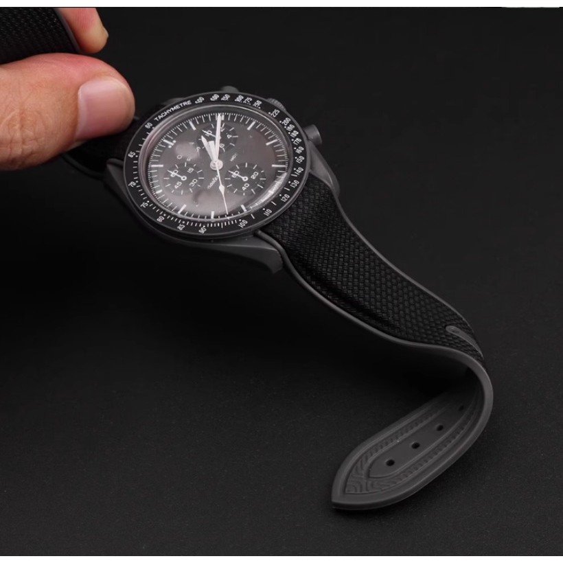 สายรัดปลายโค้ง 20 มม. สําหรับ Omega X Swatch Joint MoonSwatch สําหรับ Snoopy กีฬายางซิลิโคนพับหัวเข็มขัดนาฬิกาสําหรับ Seamaster 300