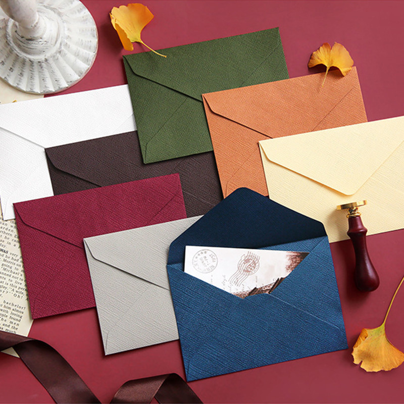 5 ชิ ้ นคลาสสิกสีบริสุทธิ ์ ผ ้ าลินินพื ้ นผิวกระดาษซองจดหมายโรแมนติก Retro สีสัน Letterhead Envelopes