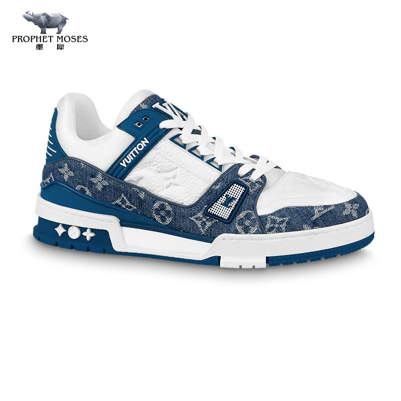 Moxi LV/Louis Vuitton 2023 New Men's Monogram Embossed LV Trainer Lace up Casual Sports Shoes 1A9JGT