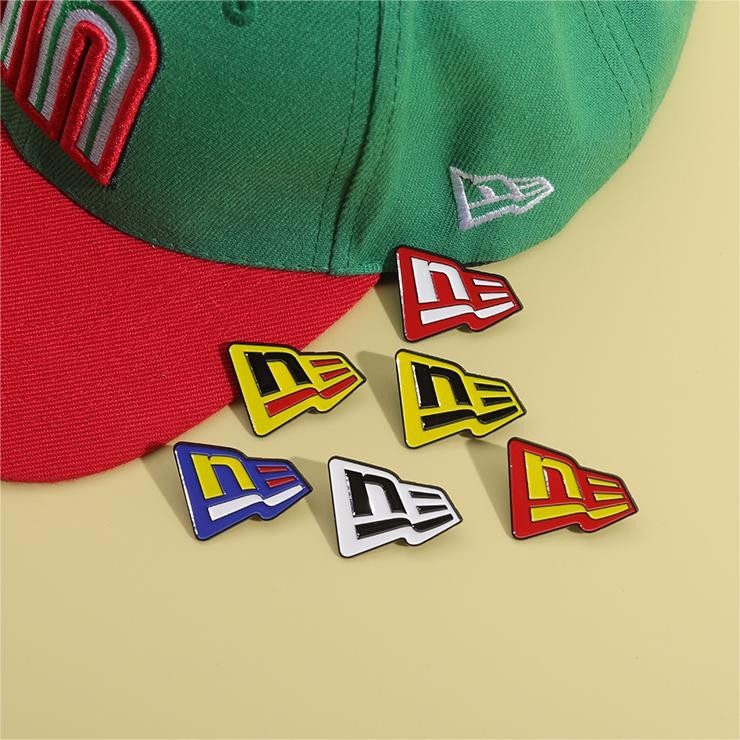 แฟชั ่ นเบสบอลหมวกคลิปโลหะเครื ่ องประดับอุปกรณ ์ เสริม Pin ใหม ่ Era หมวกเคลือบ Badge