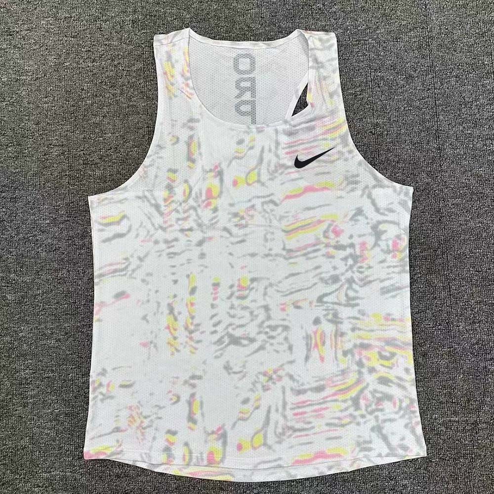 2024 เสื้อกั๊กวิ่งลู่และสนามใหม่ของผู้ชายเสื้อกั๊กแห้งเร็วเสื้อกั๊กแขนกุดเสื้อกั๊กกีฬายืดหยุ่น