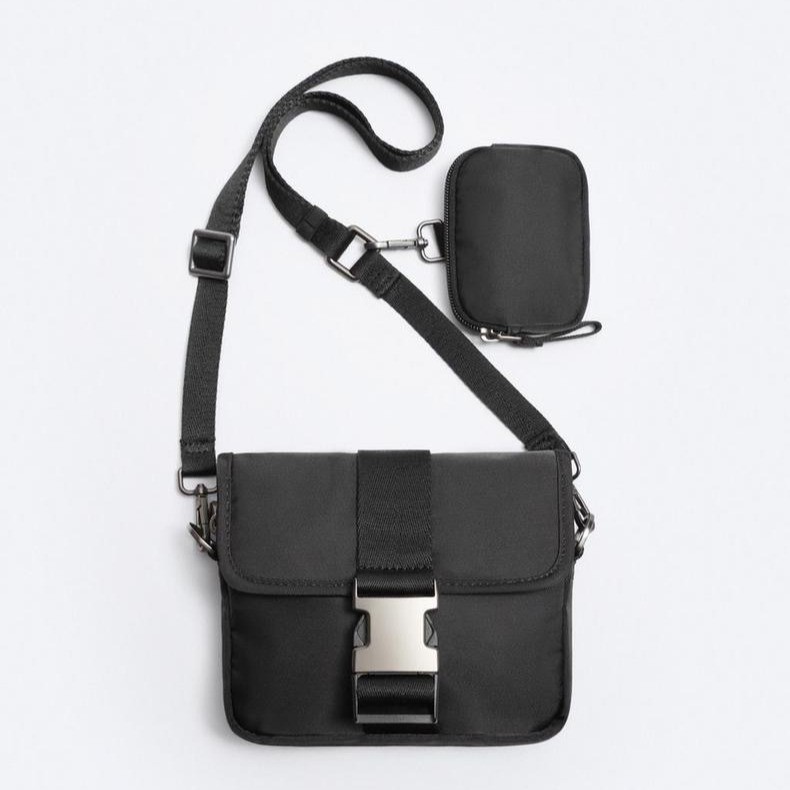Sunwish STORE SWS-Ja68 2024 เกาหลี Avant-garde Personalization Men Sling Bag Chain Shape Small Box Pocket B