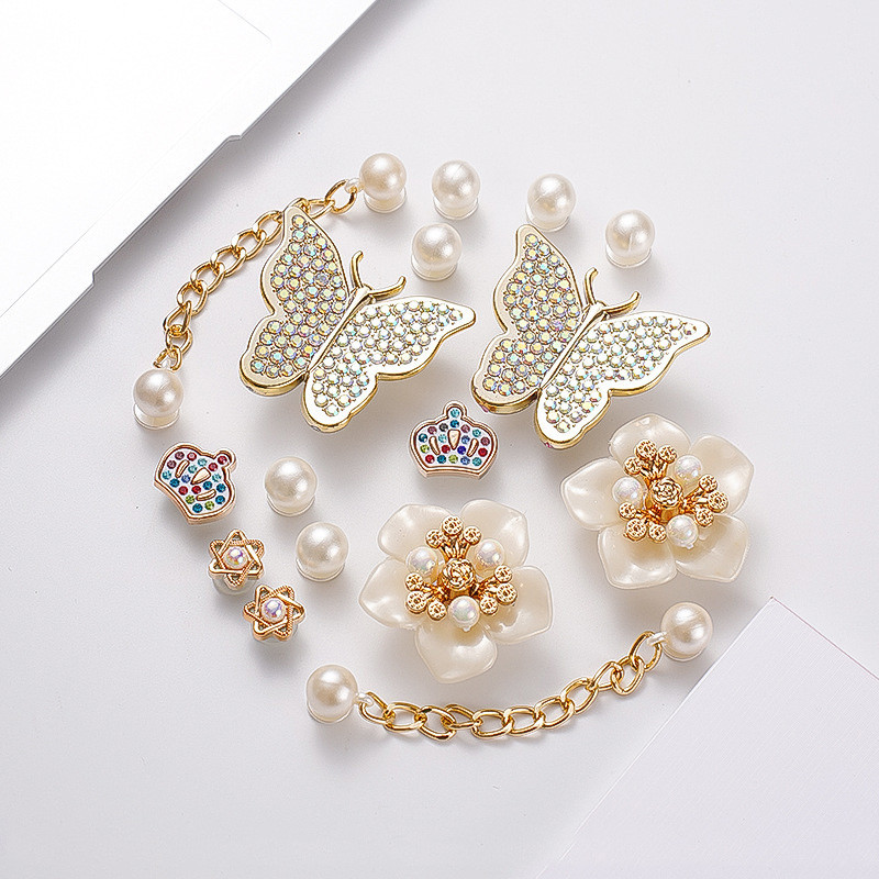 คริสตัลเจาะรองเท้าปุ่ม jibbits Charm จิบบิทรองเท้า สําหรับ DIY เครื่องประดับดอกไม้ส่วนบุคคล Clog รองเท้าอุปกรณ์ตกแต่งฤดูร้อน