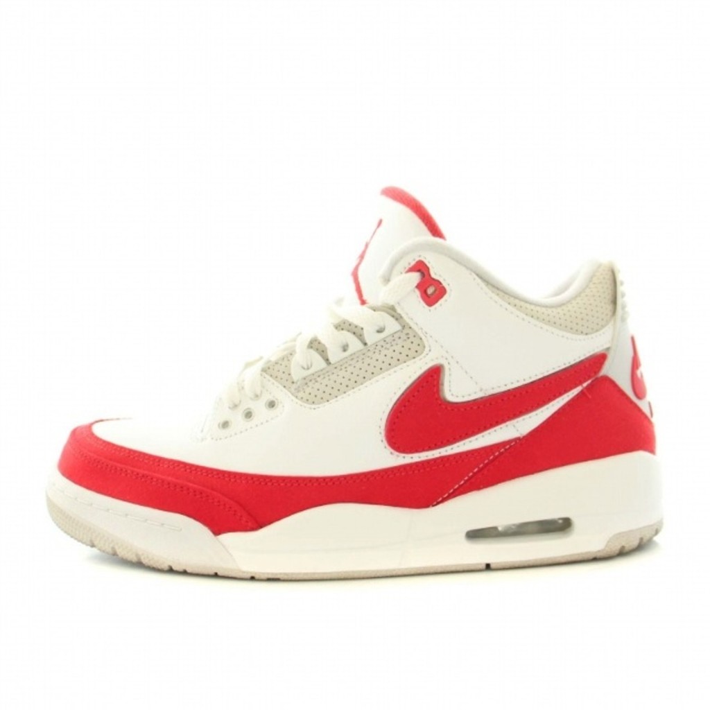 รองเท้าผ้าใบ NIKE JORDAN 3 มือสองส่งตรงจากญี่ปุ่น

