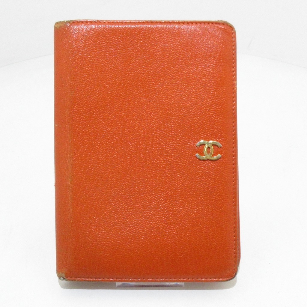 สินค้ามือสอง CHANEL Bifold Wallet Orange leather