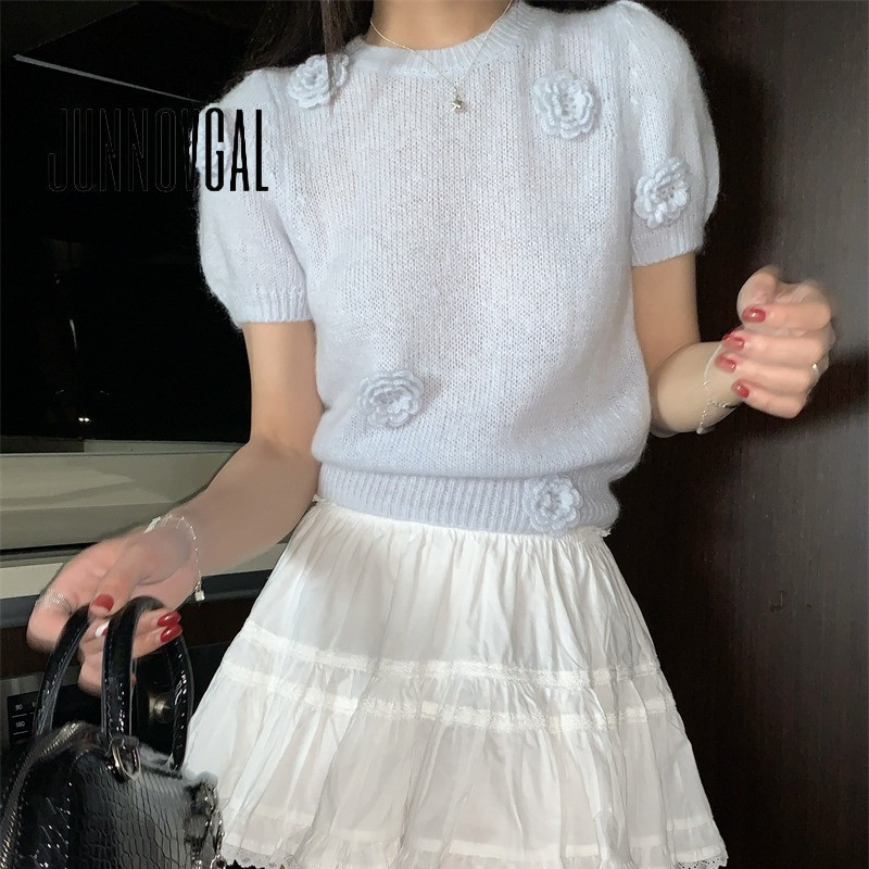 Junnovgal เสื ้ อยืดผู ้ หญิงถักดอกไม ้ 2024 เพียงคอกลมสีทึบสไตล ์ ใหม ่ แขนสั ้ น