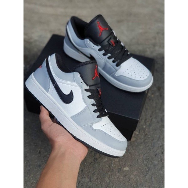 [รหัส ] Nike Air Jordan 1 low smoke Grey premium