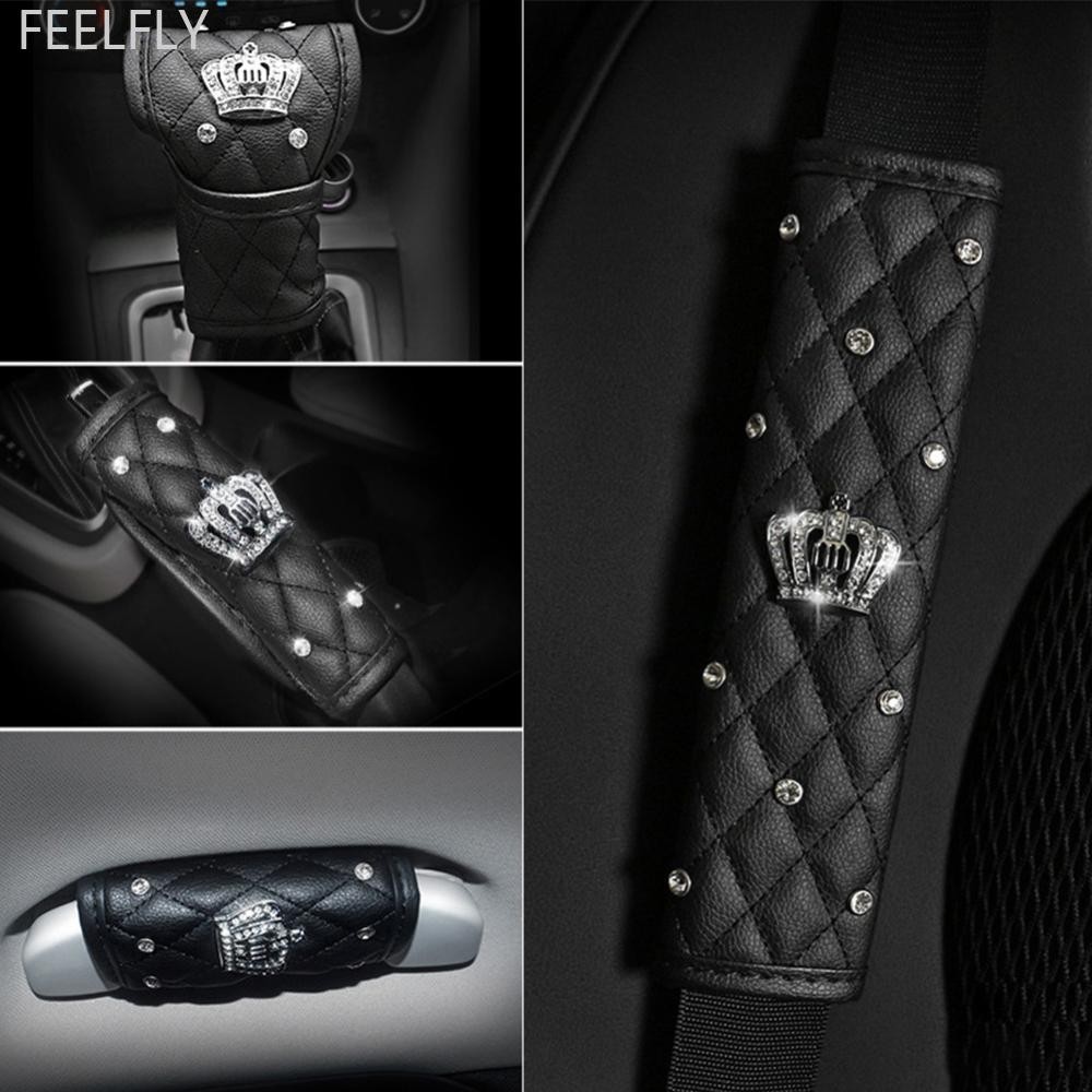 Feelfly จัดแต่งทรงผมรถคริสตัล Crown รถเข็มขัดนิรภัยไหล่ Pads รถ Shifter เกียร์ Knob ฝาครอบเบรคมือ Auto อุปกรณ์ตกแต่งภายใน A2P6