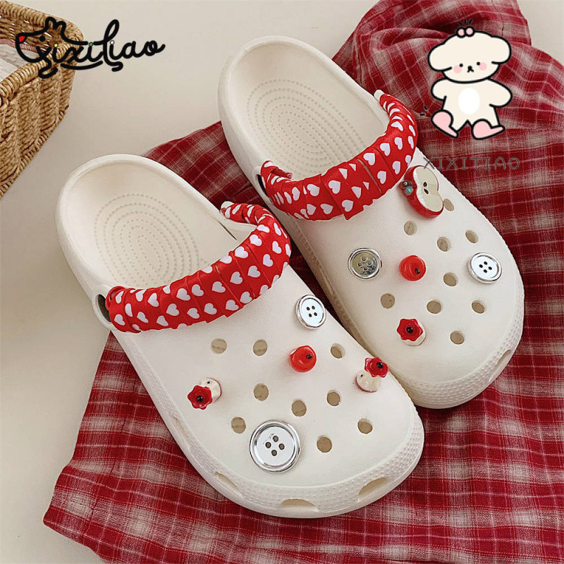 ฉี่ น่ารักน่ารักอินเทรนด์สีแดงแอปเปิ้ลหลุมรองเท้าผู้ชายผู้หญิงชายหาดสบายๆสวมใส่กลางแจ้งสบาย