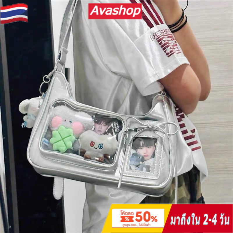 🇹🇭ส่งจากไทย🇹🇭 รุ่นการ์ดเล็ก กระเป๋า PU สไตล์ใหม่ กระเป๋า ita กระเป๋าสะพายข้างดีไซน์เฉพาะ กระเป๋าสะพายไหล่ ป้ายตุ๊กตา เข็มกลัด แสดงกระเป๋าผู้หญิงมัลติฟังก์ชั่น
