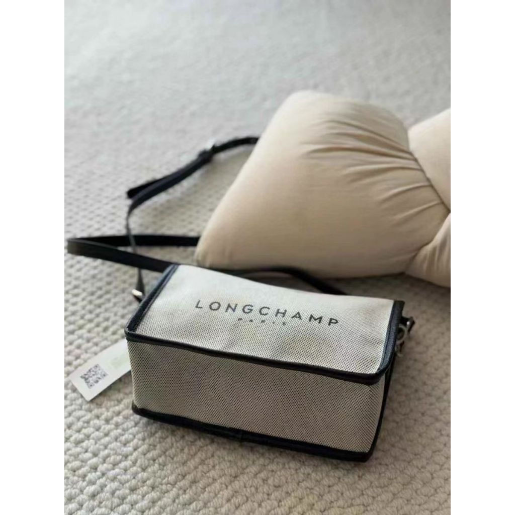 Essential TOILE กระเป๋าหญิงขนาดเล็กหนึ่งไหล่ Crossbody กระเป๋าสี่เหลี่ยมเล็ก LX250224