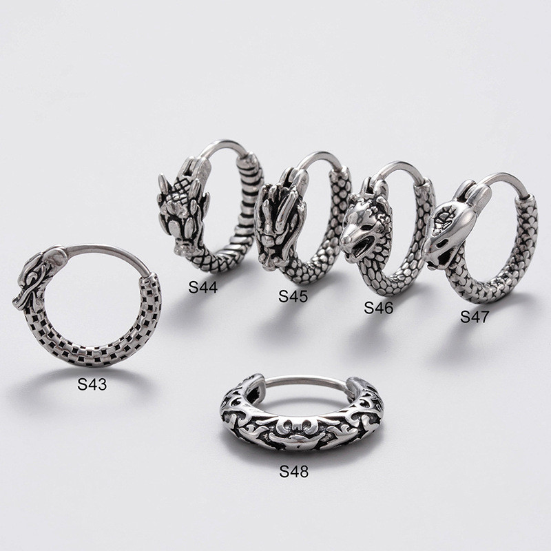 1pcs ผู ้ ชายเจาะ Gothic Hoop ต ่ างหูสแตนเลส Dragon Retro ผู ้ ชายหูหัวเข ็ มขัด