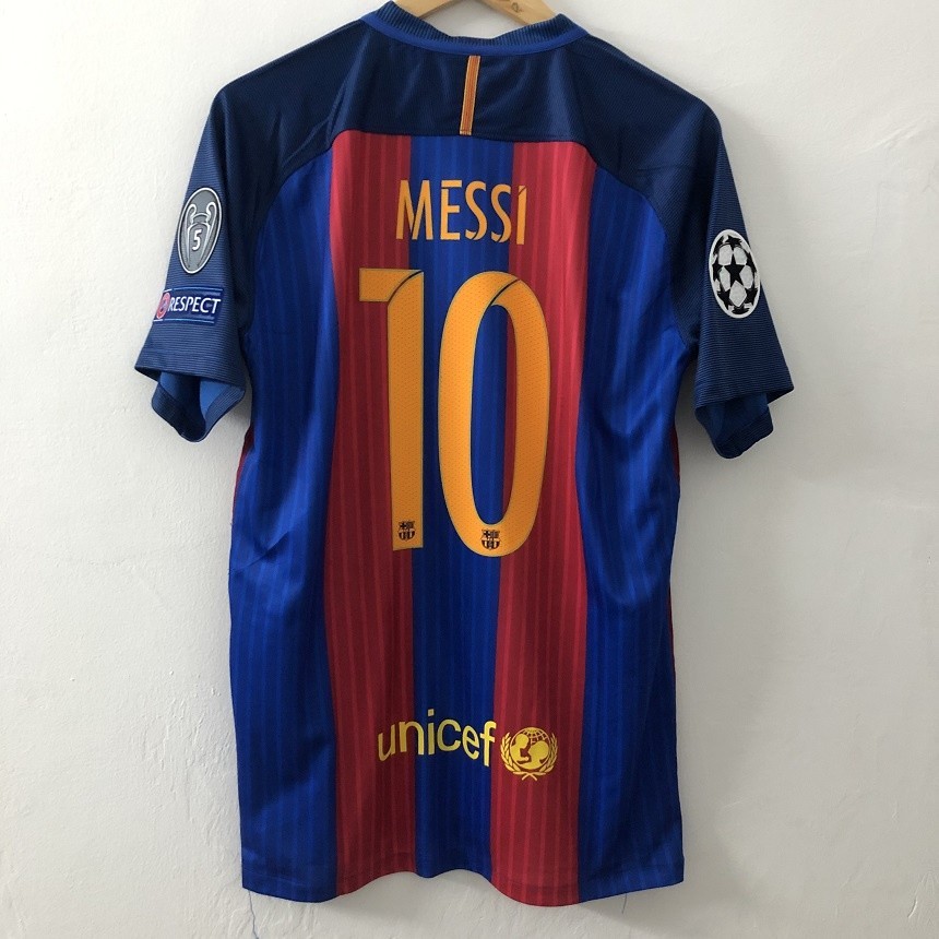 เสื้อฟุตบอลวินเทจ 16-17 Barcelona Home Stadium # 10 เสื้อฟุตบอลผู้ชาย Messi Vintage