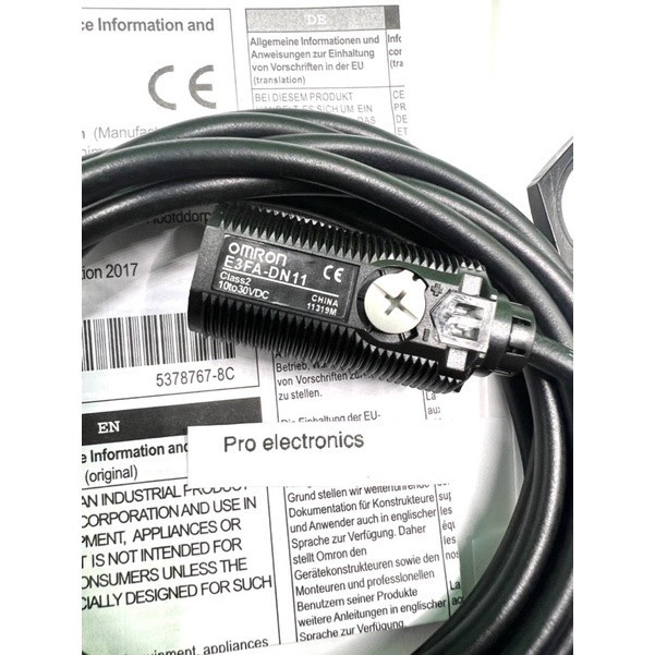 E3FA-DN11 PHOTO SENSOR OMRON E3FA-DN11 ระยะจับ 100mm  NPN 10-30VDC ทรงกระบอก M18 สายยาว 2m โฟโตอิเล็