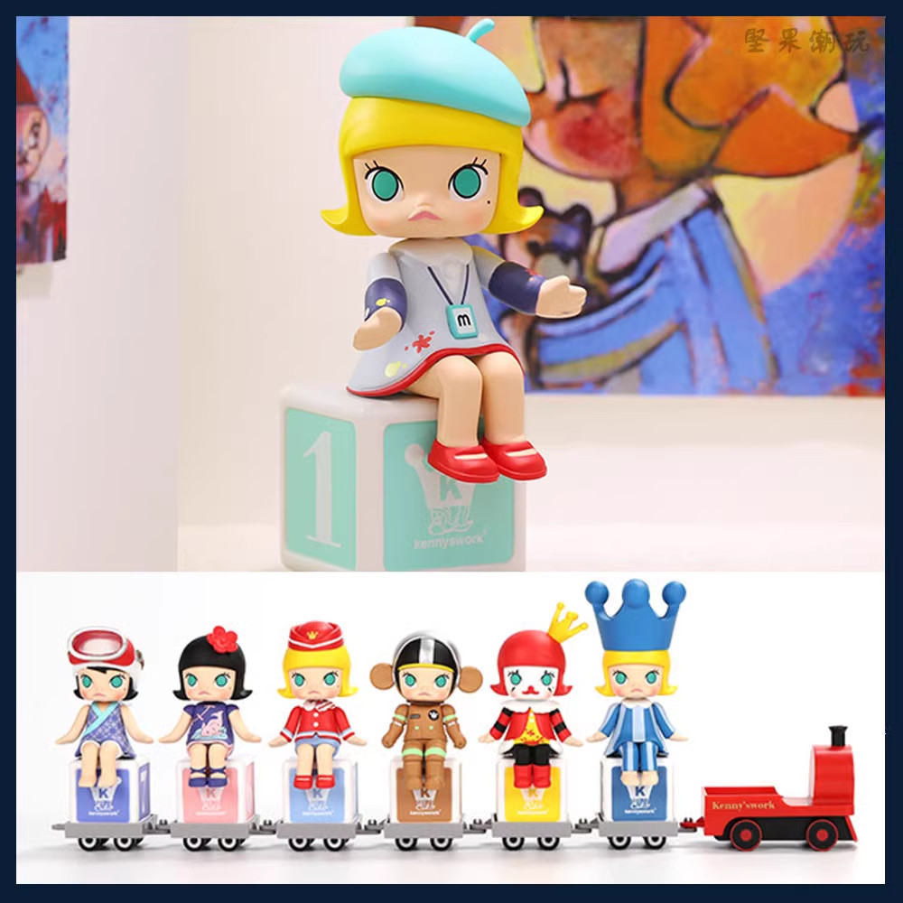Molly Happy Train Party Pop Mart Definite ของแท้อย่างเป็นทางการรูป Mystery Box อินเทรนด์เล่นของขวัญตกแต่ง