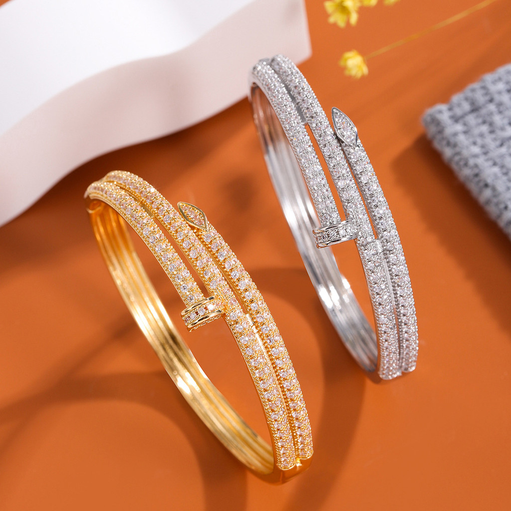 เครื่องประดับอเมริกันยุโรปเต็มเซอร์โคเนียมวงกลมคู่เล็บสร้อยข้อมือทองแดงฝังเพทายระดับไฮเอนด์แสงหรูหราสไตล์สร้อยข้อมือ