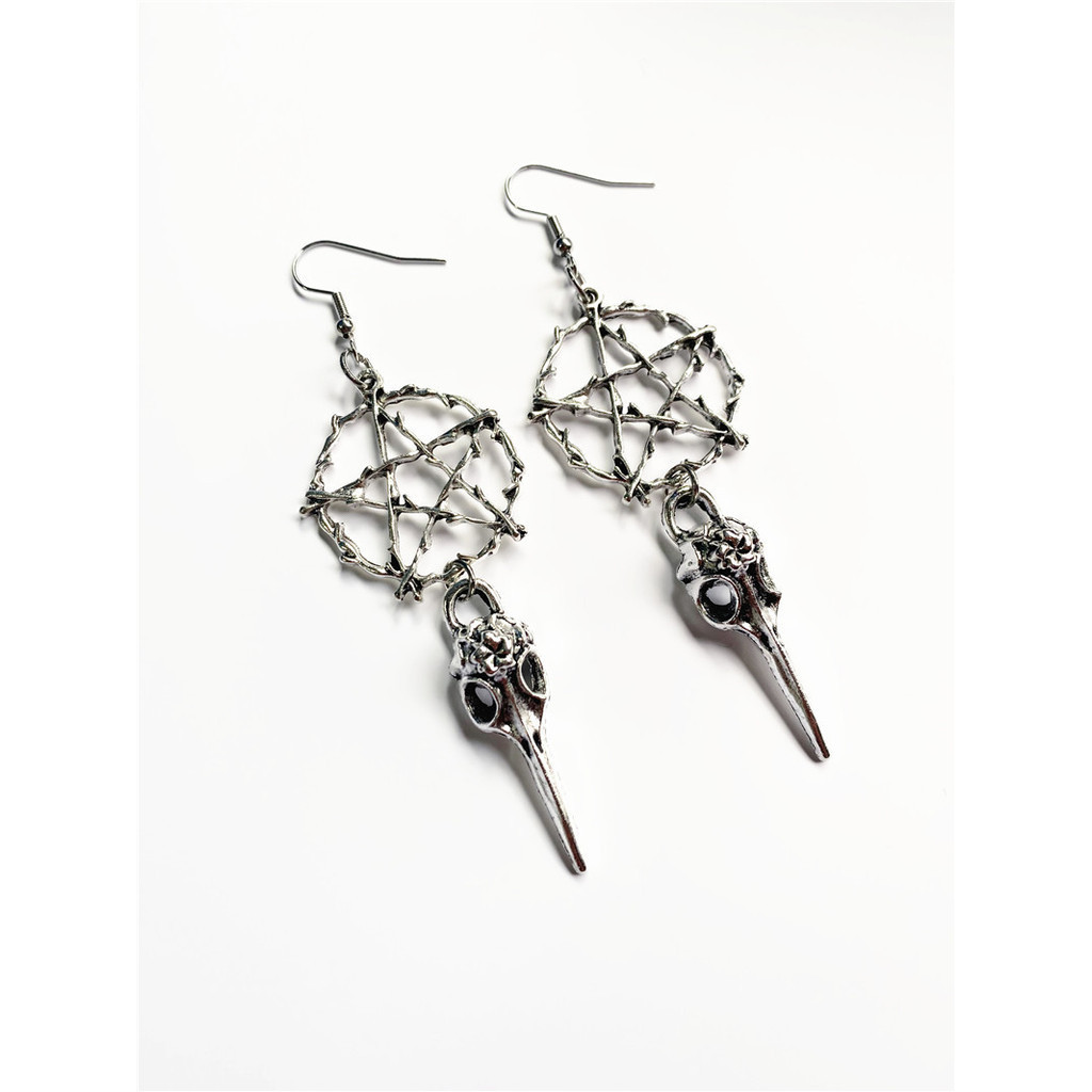 ขายร้อน Skull y2k สาวร้อน Crow Skeleton pointed Toucan หัวต่างหูดาวห้าแฉก Dark Gothic ฮาโลวีนต่างหู