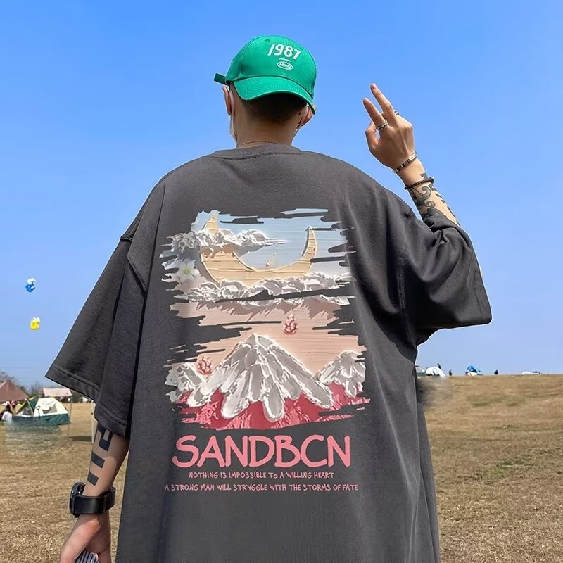 เสื้อยืดครึ่งแขนผู้ชายฤดูร้อนอินเทรนด์หลวมนักเรียนผ้าฝ้ายแท้สตรีทสวมเสื้อยืดครึ่งแขนขนาดใหญ่เสื้อผ้า
