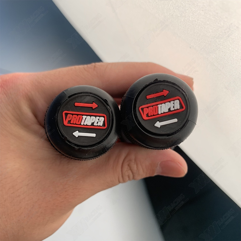 XW RACING ปลอกแฮนด์มือจับ ปลอกแฮนด์มือจับยาง ปลอกมือ ปลอกแฮนด์ สามารถใส่ได้กับรถมอเตอร์ไซค์ทุกรุ่น จับกระชับมือ ไม่ลื่น สำหรับรถจักรยานยนต์ 22 มม 24 มม