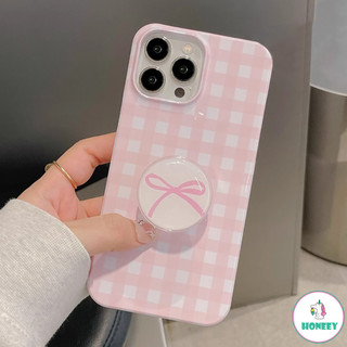 Ins ลายสก๊อตสีชมพู Bow Holder เคสโทรศัพท์สําหรับ Iphone 11 15 16 Pro Max 12 14 13 Promax XR XS Max 7Plus 8Plus 7G/8G SE Dirt Resistance Hard PC ฝาหลัง