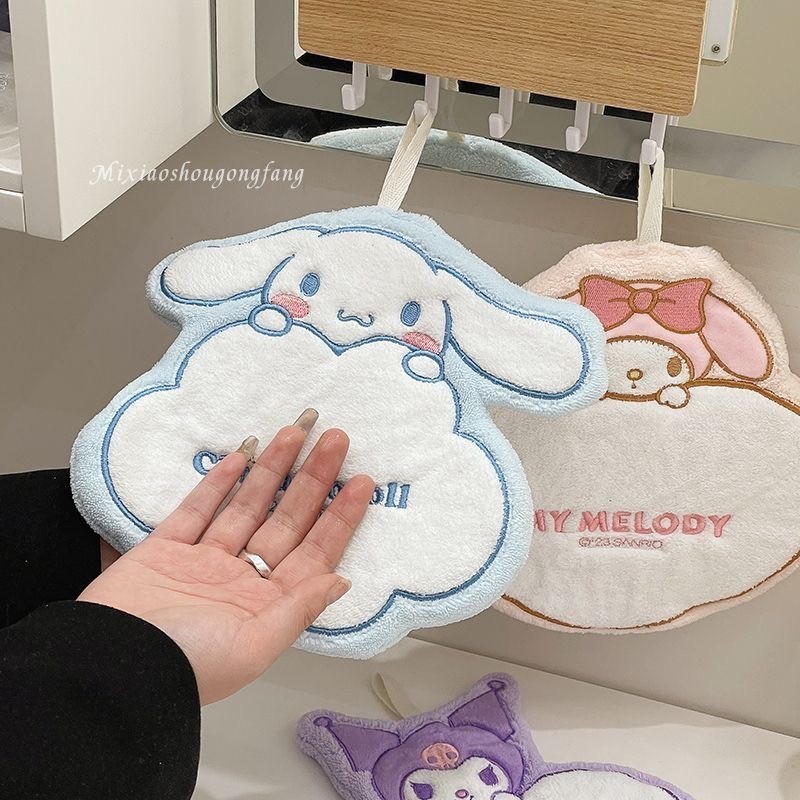 SANRIO ผ้าเช็ดมือซานริโอ้ น่ารัก Kuromi My Melody Cinnamoroll ผ้าเช็ดหน้า Coral Velvet ผ้าฝ้ายดูดซับแห้งเร็วเด็กผ้าขนหนูสี่เหลี่ยม