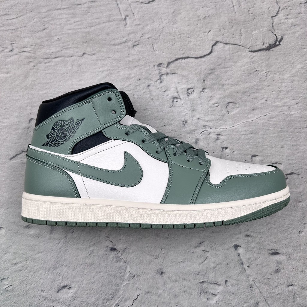 Air A/J 1 Mid White Green Light Green BQ6472-130