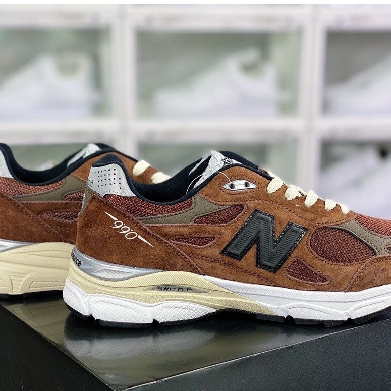 Tagi ลดล้างสต๊อก jjjjound X New Balance 990 V3 maddasidase ใน USA Montreal