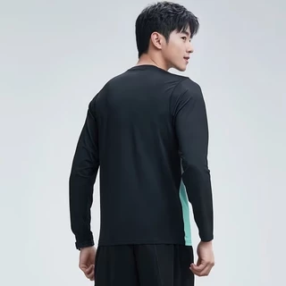 MANSTR ฤดูร้อนผู้ชายกีฬาแขนยาวเสื้อยืด Quick-dry Breathable Gym เสื้อยืดและกางเกงขาสั้นวิ่งออกกําลังกายการฝึกอบรมวิ่งเสื้อสีเขียว\ สีเทาอ่อน\ สีฟ้า\ แดง
