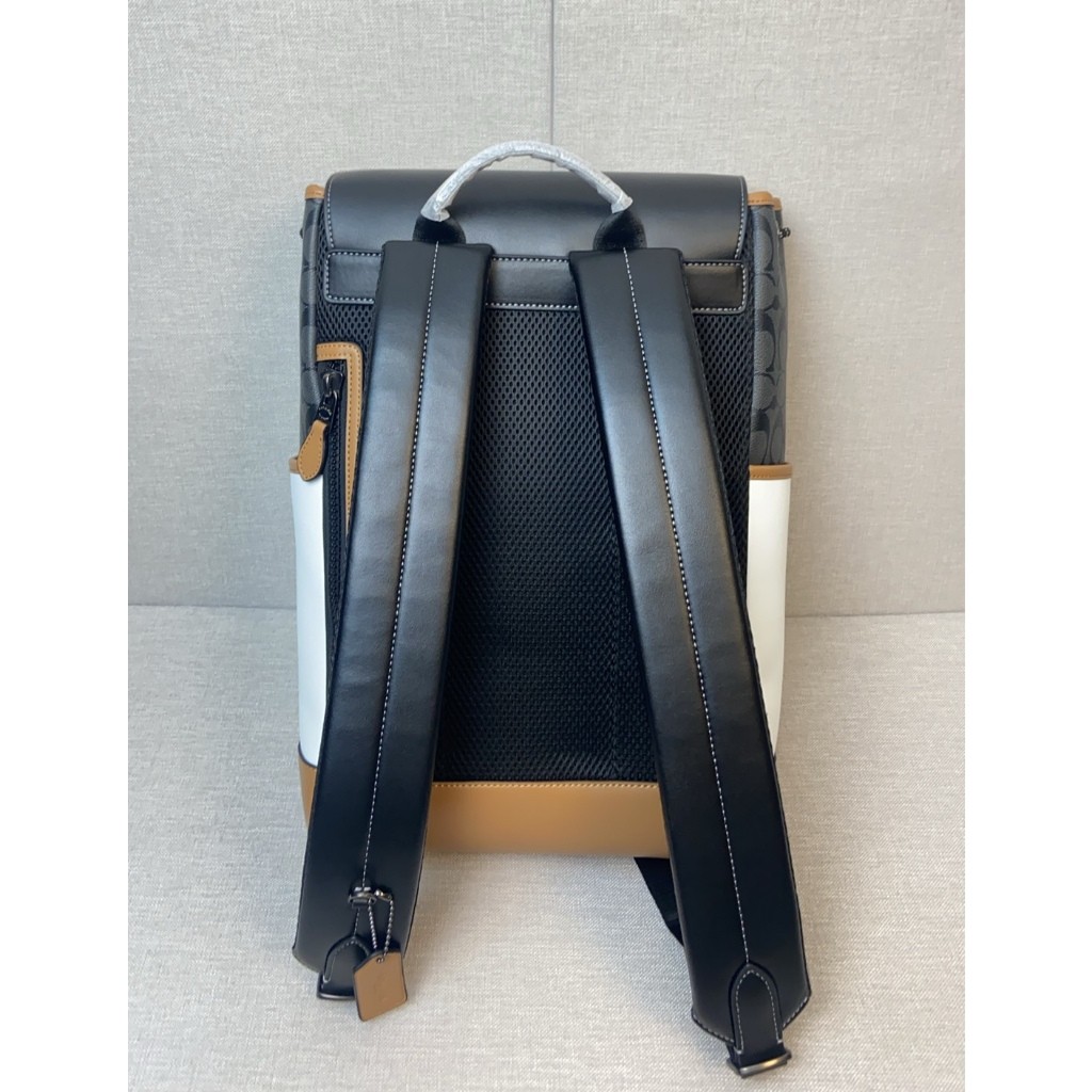 Track Backpack In Colorblock CR259 ผู้ชาย กระเป๋าเป้ coac h กระเป๋าเดินป่า