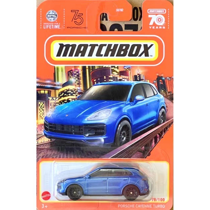 Matchbox Matchbox PORSCHE CAYENNE SUV สีน ้ ําเงิน PORSCHE CAYENNE 78 23R