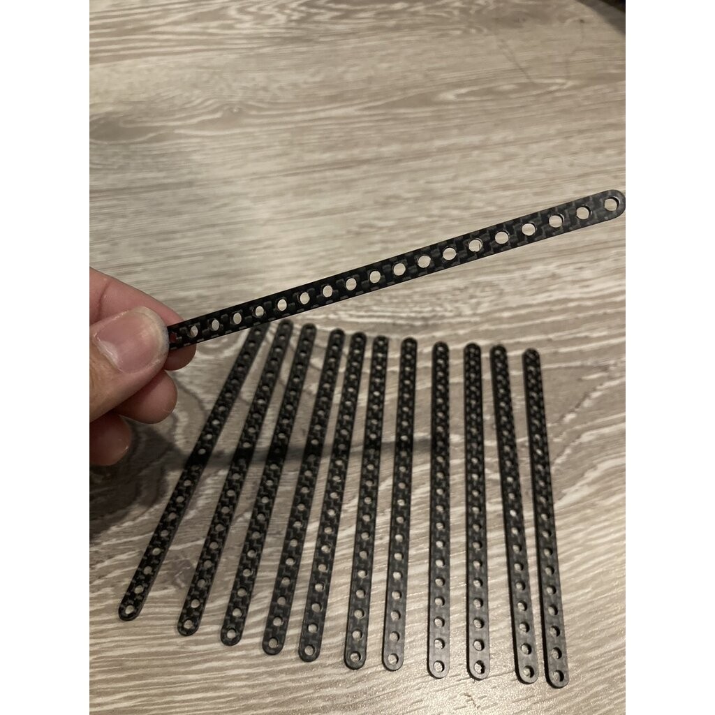 ก้านคาร์บอนไฟเบอร์ CNC | Carbon Fiber Plate size 2mm