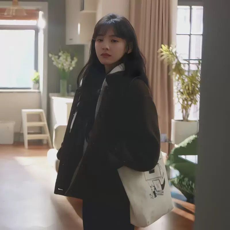 คําแนะนํายอดนิยม ยากต่อ coax Wen Yifan Fashion Shoulder bag Literary Tote bag Casual Tote bag ยากต่อ