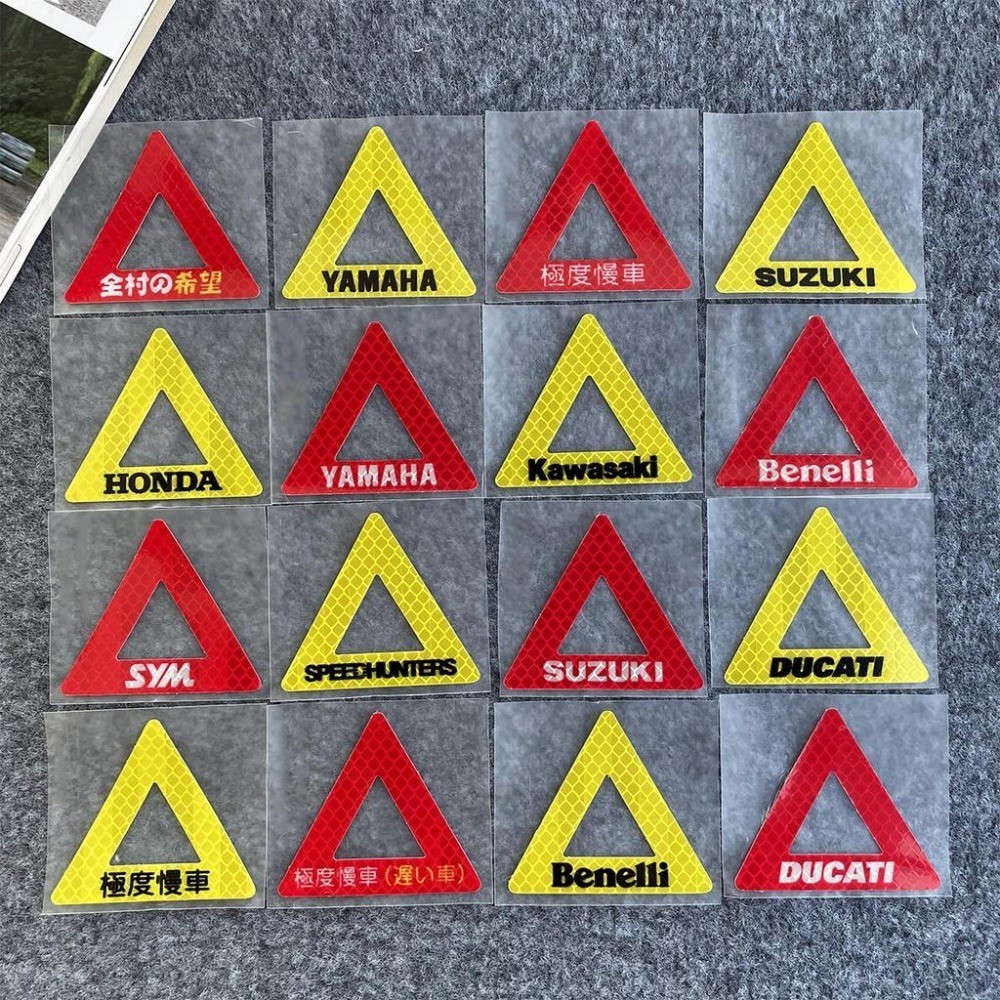 สติกเกอร์สะท้อนแสง ทรงสามเหลี่ยม กันน้ํา เพื่อความปลอดภัย สีแดง สําหรับตกแต่งรถจักรยานยนต์ สกูตเตอร์