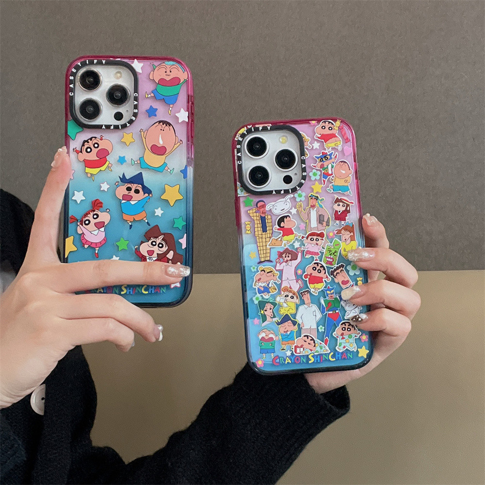 Casetifg เคสโทรศัพท์มือถือ ซิลิโคนแข็ง กันกระแทก ไล่โทนสี ลายการ์ตูนชินจัง พร้อมกล่อง สําหรับ iPhone 15 11 12 13 14 Pro Max 14 15 Plus
