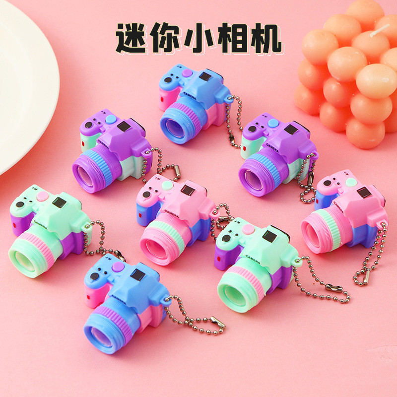 การ ์ ตูนพวงกุญแจการ ์ ตูนสร ้ างสรรค ์ มินิการ ์ ตูนกล ้ องน ่ ารักเด ็ กพวงกุญแจของขวัญนักเรียนของเล ่ น