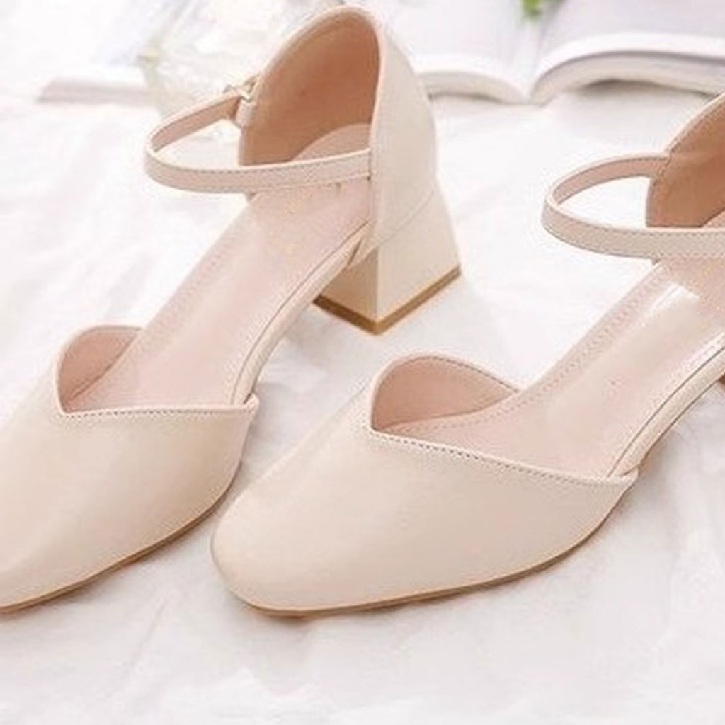รองเท้ามาใหม่ ส้นสูง 5cm. ดีไซน์สายรัดข้อเท้า มี2สีให้เลือกสวยๆ