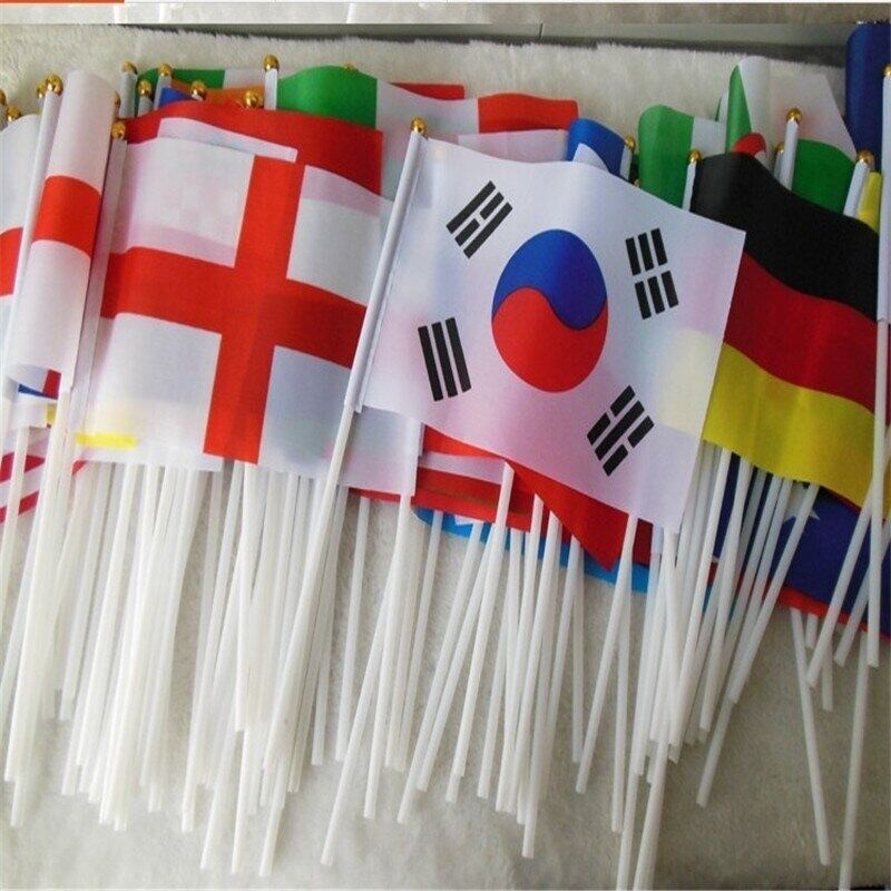 ธงมือถือ 14*21 ซม. พร้อมเสา 62 Counts World Cup Cheer ขนาดเล็กเกมโอลิมปิก United Nations National Team Flags ราคา ถูกที่สุด ดีลบีเคเค แกลเลอรีภาพที่ 4