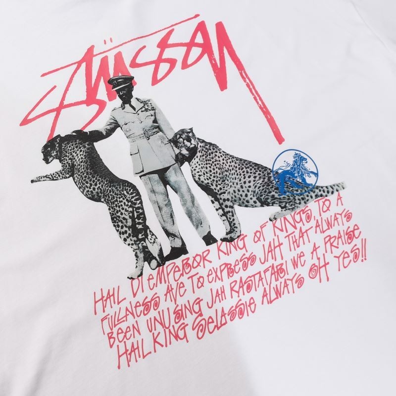 #T8 เกาหลีกราฟิกที ยู นิสซ์ กราฟฟิตีตัวละครรูปแบบเสือดาวมือวาดจดหมายพิมพ์ คอกลม ยอดนิยม สตรีทแวร์ ผ้าฝ้ายคู่ขนาดบวกวินเทจเสื้อยืดส