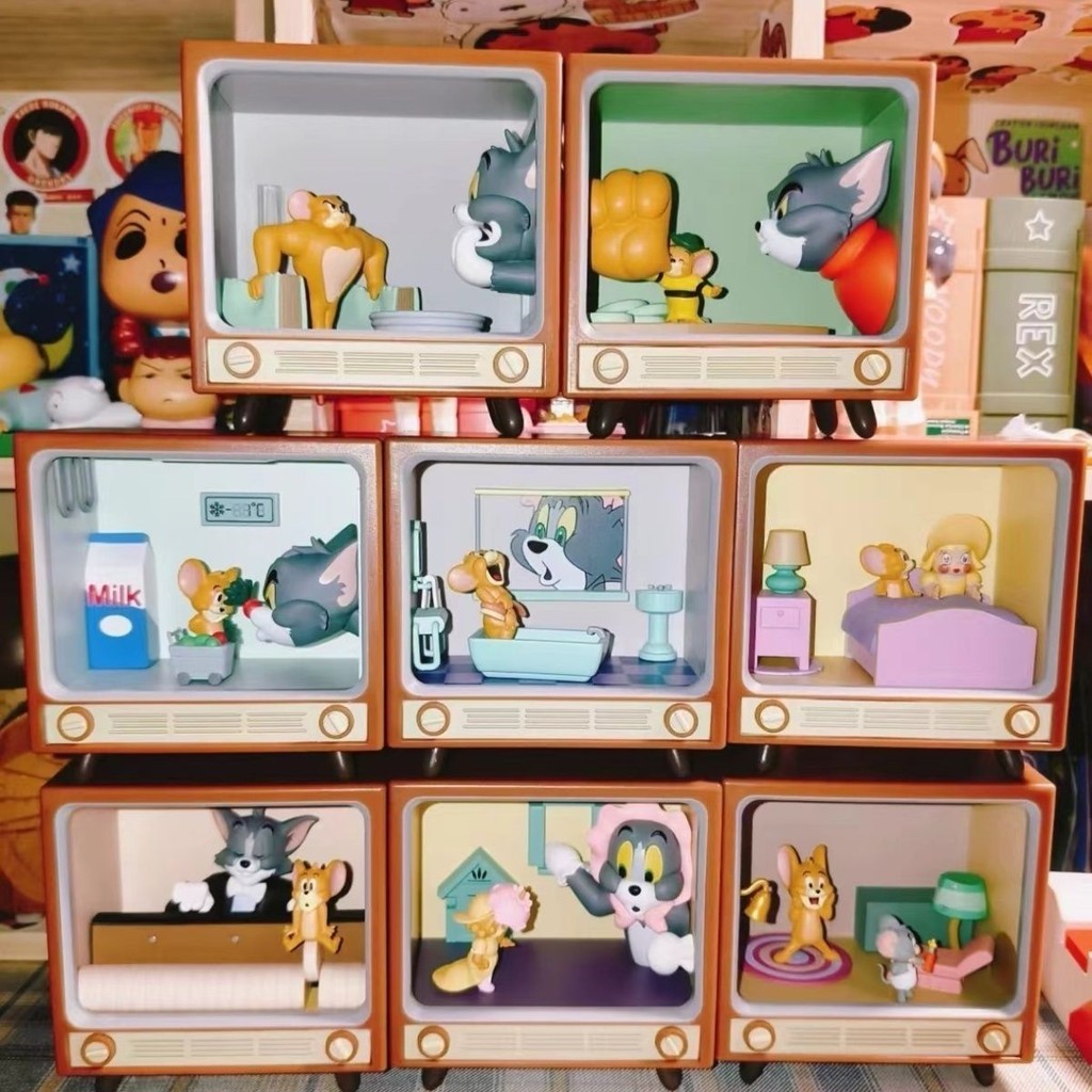 สินค ้ าของแท ้ Tom and Jerry Cat and Mouse Classic Moment TV Animation Series Blind Box