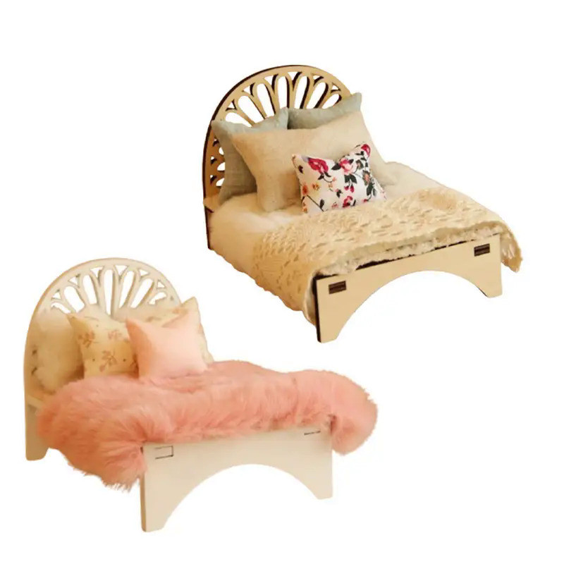 1/12 Scale Dollhouse Bed,Miniature Bed,Pretend Play Stylish Decoration Accessory,Dollhouse Furniture