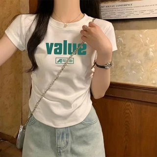 เสื้อยืดเกาหลีสั้นหญิงสวยแพร่กระจายความเป็นเอกลักษณ์ เสื้อรัดรูปเสื้อครอปฤดูร้อนอเนกประสงค์บางบางไหล่เสื้อยืดผู้หญิง