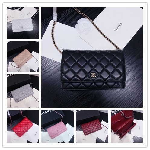 [Box + Stock ] Chanel Fashion One Shoulder Crossbody Bag, Gold Silver Buckle Diamond Sheepskin Chain, Small and Versatile Wealth